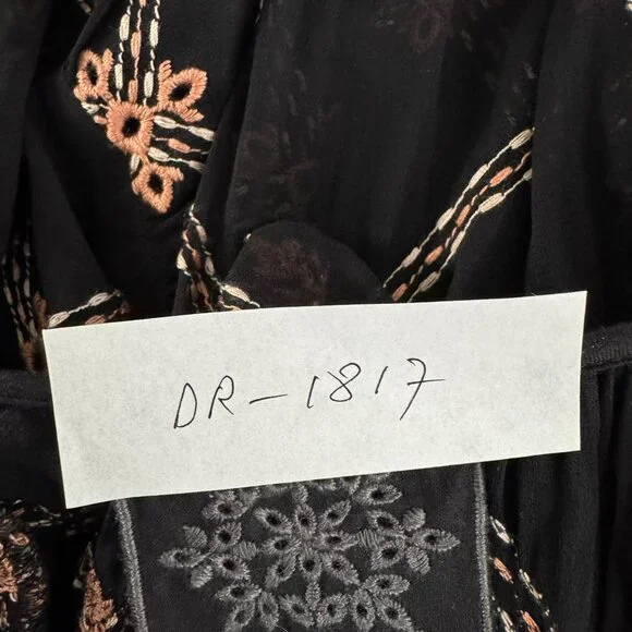 Johnny Was Jackie Mini Dress Large Black Sheer Embroidered Boho Rayon DR-1817 - Picture 2 of 9